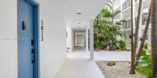 101 Ocean Lane Dr Gallery 1