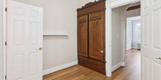 14 SEATON Place NW Gallery 21