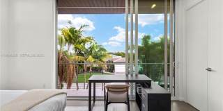 2217 NE 17th Ter Gallery 83