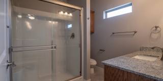 Charming 2 bedroom! Gallery 15