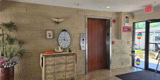 8186 TERRACE GARDEN DRIVE N Gallery 4