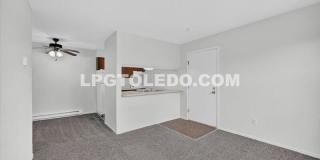 1220 Bedford Woods Dr.-16 Gallery 5