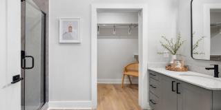 The Henslow Daniel Island Apartments & Townhomes Gallery 80