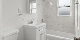 2731 Berwyn Gallery 10