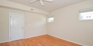 5528 Waterman Boulevard Gallery 13
