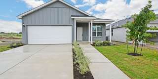 261 Elk Avenue Gallery 1