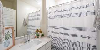 2750 S Voyager Drive Gallery 12