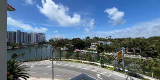 2600 Collins Avenue Gallery 12