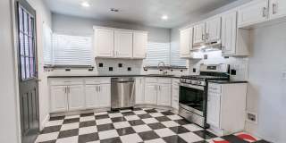 Gorgeous 5 bedroom 3 bathroom home near Oklahoma City University Gorgeous 5 bedroom 3 bathroom home near Oklahoma City University Gallery 18