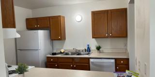 Yarrow Apartments Gallery 4
