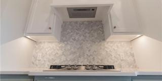Luxury 4 Bedroom 3 Bathroom Home with bonus room & storm shelter in Deer Creek Schools- Neighborhood Pool/Park Gallery 6