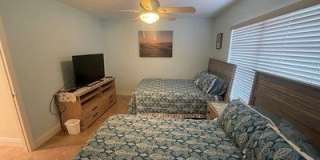 4525 Country Club Boulevard unit: 112 Gallery 37