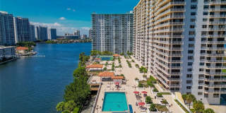 290 174th St Gallery 22