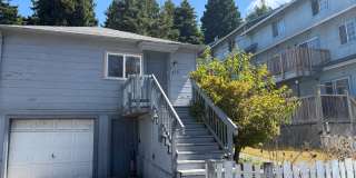 3 Bed/ 2 Bath + Bonus space Home Gallery 1
