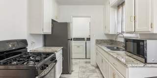 1429 Ellsmere Avenue Gallery 8