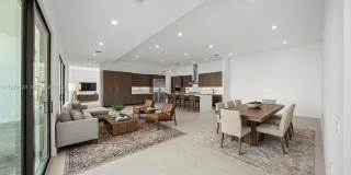 5718 Ashwood Cir W Gallery 3