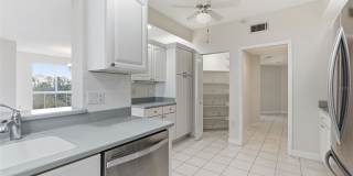 4750 Dolphin Cay Ln S Apt 408 Gallery 30