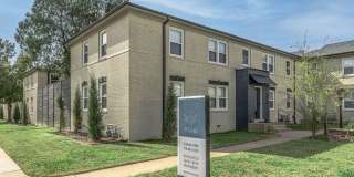 Everly Apartments on Cherry Street Gallery 33