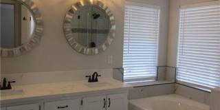 Beautiful 3 Bedroom/2.5 Baths in Summerlin Gallery 6