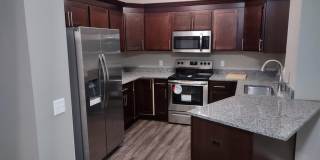 GORGEOUS 2 BED TOWNHOUSE! APRIL MOVE IN SPECIAL! Gallery 1