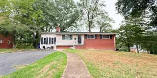 6910 FERN Place Gallery 1