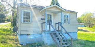 Small 2 Bedroom 1 Bathroom house very close to Kannapolis Research Campus Gallery 1