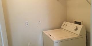 Equestrain Park 2 bedroom + 2 bathroom condo Gallery 12