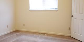 909 Gellatly St. Gallery 20