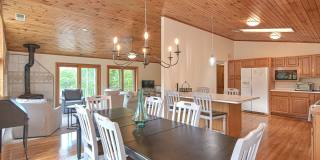 Winter Rental: Wingaerchic (Dog-friendly!) Gallery 15