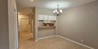 2 Bedroom Condo -Cypress Landing Gallery 7