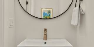 832 South Sullivan Street - 1 Gallery 14