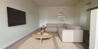 10042 Commerce Avenue Gallery 1