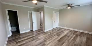 2846 Walton Way Gallery 16