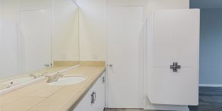 432 S Sierra Madre Boulevard Gallery 25