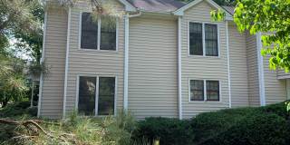 North Raleigh Townhome-Large Bedrooms and more! Price drop alert! Gallery 15