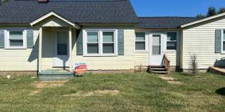 Simple house in great location Gallery 1