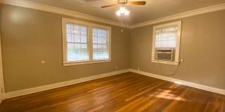 1 bedroom, living dining den near Central and Highland Gallery 5