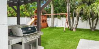 5237 La Gorce Drive Gallery 28