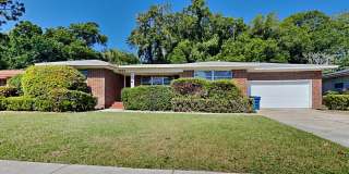 1332 Arlingwood Avenue Gallery 1