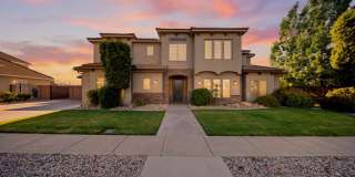 Gorgeous 6 Bedroom home Gallery 1