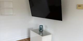 17 Clarence Avenue Gallery 16