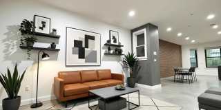 848 Macon Street Gallery 1