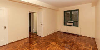 24 Metropolitan Oval # 6555 Gallery 4