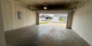 3 Bed/2.5 Bath Townhome For Rent! Gallery 7