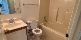 Rutherford 3 Bedroom 3 Bath with Den Town House Gallery 24