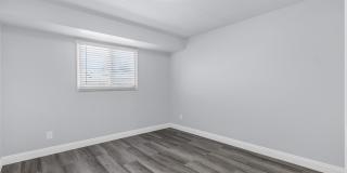 14 E HERMOSA Drive Gallery 21