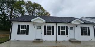 Beautiful Townhome in Central Manchester! Gallery 1