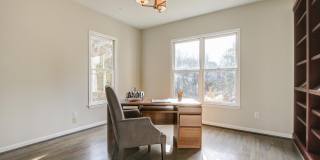 710 PARRISH FARM Lane Gallery 21