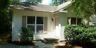 322 Davie Road Gallery 1