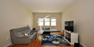 48 Kent St #2A Brookline MA 02445 Gallery 1